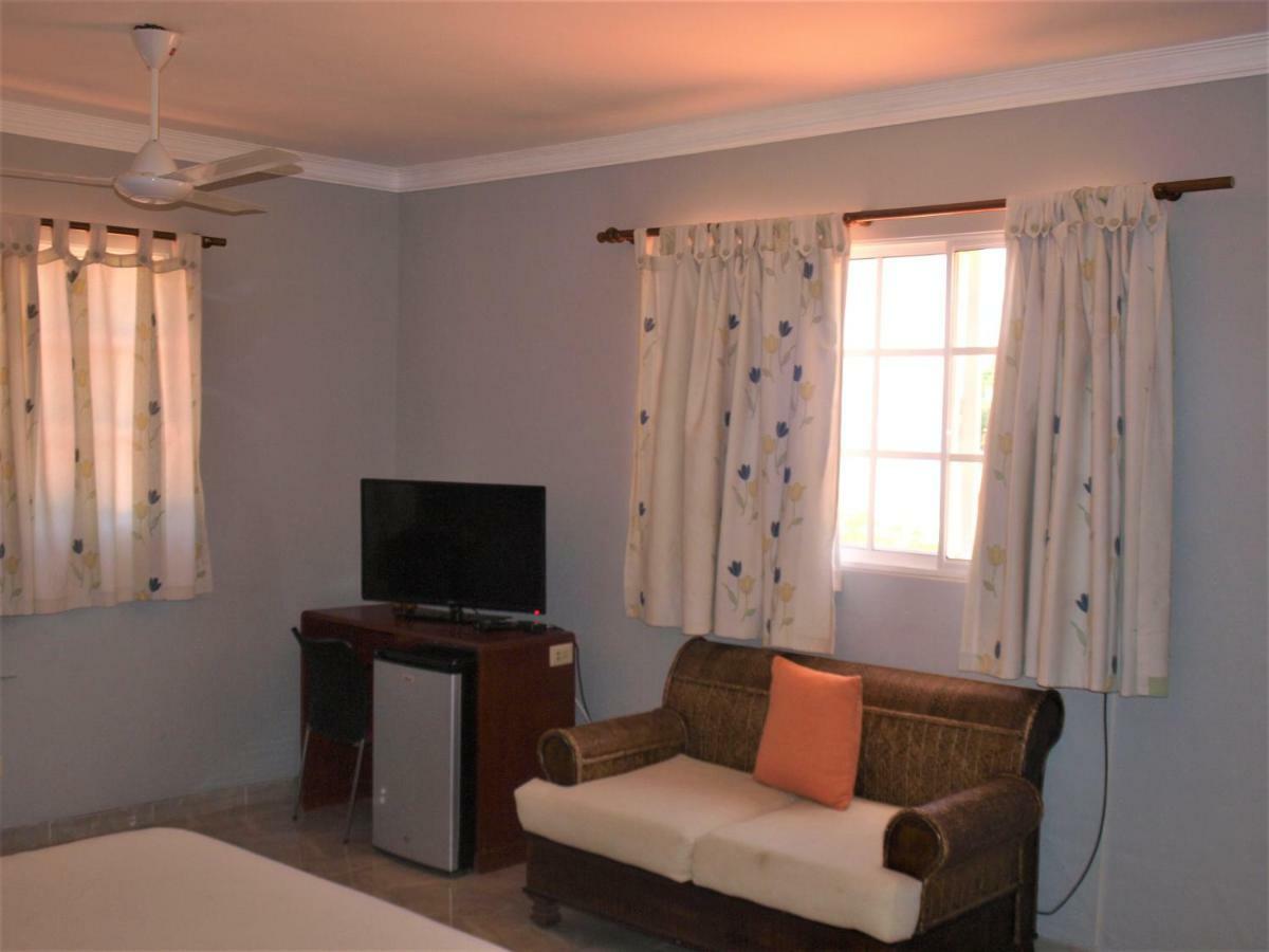 Hotel La Saladilla Bleach Club Barahona Екстер'єр фото